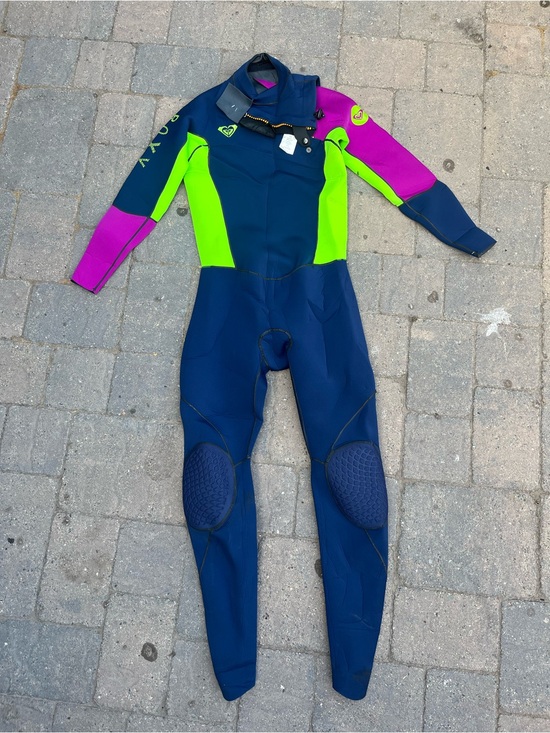 Roxy Other - Roxy women’s 3/2 chest zip Full Wetsuit